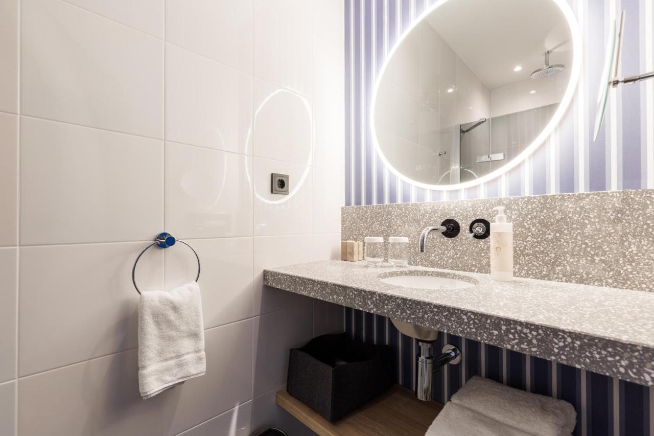 Van Der Valk Hotel Venlo Ngoại thất bức ảnh